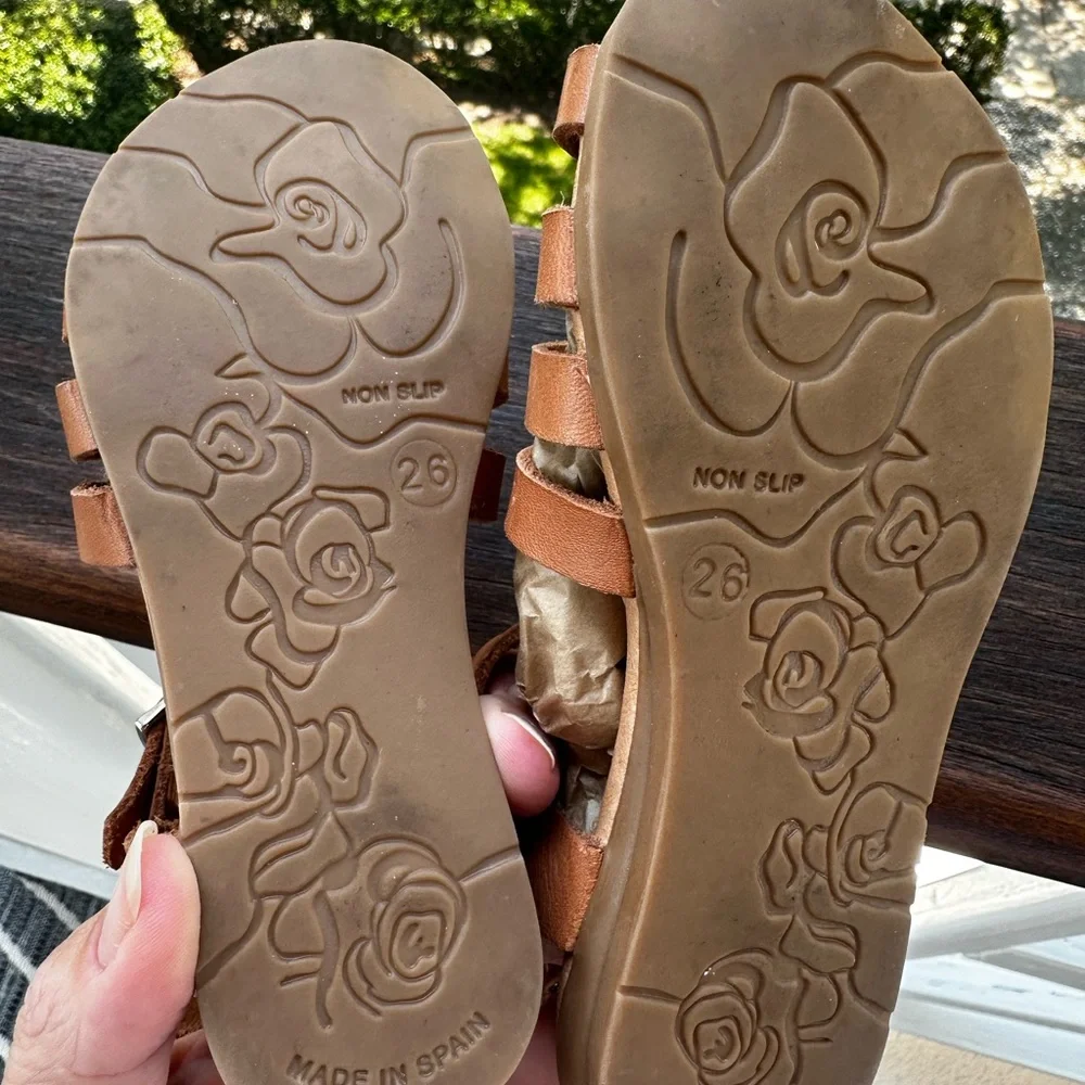 Childrenchic Spain, British Tan Leather Fisherman Sandals. EU 26 /US 9.5 Toddler